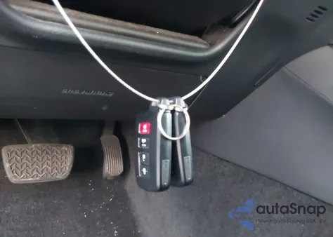 2015 Toyota Avalon Xle Premium z USA, uszkodzony, nr VIN 4T1BK1EB2FU138946